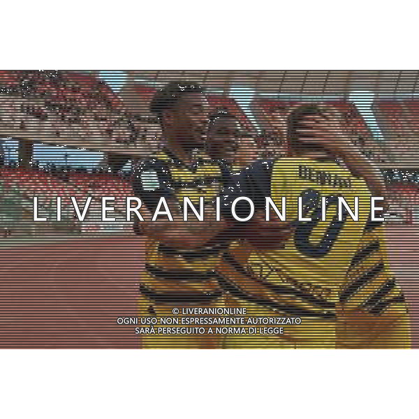 TVEM The Parma Calcio players are celebrating their mathematical promotion to Serie A at the end of the Serie B match on the SSC Bari field in Bari, Italy, on May 1, 2024. Photo by Emmanuele Mastrodonato/agenzia Aldo Liverani sas / AGENZIA ALDO LIVERANI SAS