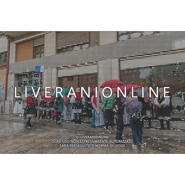 1-5-2024. 368° festa Sant\'Efisio Martire, Cagliari. Efisio viene venerato a Cagliari, nella chiesa stampacina a lui intitolata, e in particolare a Pula, nella chiesetta romanica costruita sulla spiaggia di Nora dove, secondo la tradizione, il santo subì il martirio per decapitazione. Festeggiamenti in onore di sant\'Efisio si tengono principalmente due volte all\'anno: il 15 gennaio, giorno in cui la Chiesa cattolica ne ha fissato sul calendario la Memoria Liturgica, ed il 1º maggio, la festa grande, quando la statua del santo viene portata in processione fino a Nora per sciogliere un voto fattogli dalla municipalità nel 1656 affinché liberasse Cagliari dalla peste. Foto Salvatore Moi/Agenzia Aldo Liverani s.as. ©MOI SALVATORE / AGENZIA ALDO LIVERANI SAS