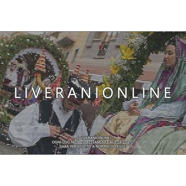 1-5-2024. 368° festa Sant\'Efisio Martire, Cagliari. Efisio viene venerato a Cagliari, nella chiesa stampacina a lui intitolata, e in particolare a Pula, nella chiesetta romanica costruita sulla spiaggia di Nora dove, secondo la tradizione, il santo subì il martirio per decapitazione. Festeggiamenti in onore di sant\'Efisio si tengono principalmente due volte all\'anno: il 15 gennaio, giorno in cui la Chiesa cattolica ne ha fissato sul calendario la Memoria Liturgica, ed il 1º maggio, la festa grande, quando la statua del santo viene portata in processione fino a Nora per sciogliere un voto fattogli dalla municipalità nel 1656 affinché liberasse Cagliari dalla peste. Foto Salvatore Moi/Agenzia Aldo Liverani s.as. ©MOI SALVATORE / AGENZIA ALDO LIVERANI SAS