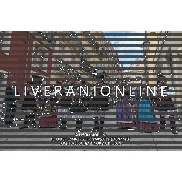 1-5-2024. 368° festa Sant\'Efisio Martire, Cagliari. Efisio viene venerato a Cagliari, nella chiesa stampacina a lui intitolata, e in particolare a Pula, nella chiesetta romanica costruita sulla spiaggia di Nora dove, secondo la tradizione, il santo subì il martirio per decapitazione. Festeggiamenti in onore di sant\'Efisio si tengono principalmente due volte all\'anno: il 15 gennaio, giorno in cui la Chiesa cattolica ne ha fissato sul calendario la Memoria Liturgica, ed il 1º maggio, la festa grande, quando la statua del santo viene portata in processione fino a Nora per sciogliere un voto fattogli dalla municipalità nel 1656 affinché liberasse Cagliari dalla peste. Foto Salvatore Moi/Agenzia Aldo Liverani s.as. ©MOI SALVATORE / AGENZIA ALDO LIVERANI SAS