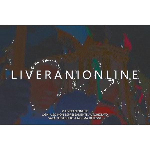 1-5-2024. 368° festa Sant\'Efisio Martire, Cagliari. Efisio viene venerato a Cagliari, nella chiesa stampacina a lui intitolata, e in particolare a Pula, nella chiesetta romanica costruita sulla spiaggia di Nora dove, secondo la tradizione, il santo subì il martirio per decapitazione. Festeggiamenti in onore di sant\'Efisio si tengono principalmente due volte all\'anno: il 15 gennaio, giorno in cui la Chiesa cattolica ne ha fissato sul calendario la Memoria Liturgica, ed il 1º maggio, la festa grande, quando la statua del santo viene portata in processione fino a Nora per sciogliere un voto fattogli dalla municipalità nel 1656 affinché liberasse Cagliari dalla peste. Foto Salvatore Moi/Agenzia Aldo Liverani s.as. ©MOI SALVATORE / AGENZIA ALDO LIVERANI SAS