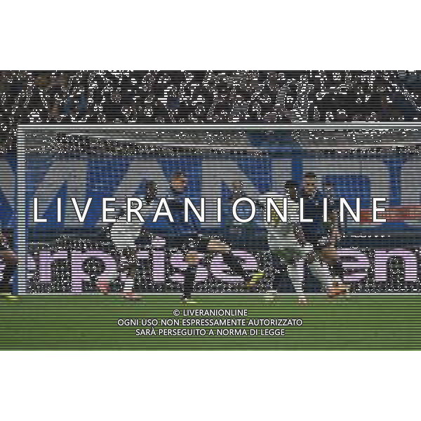 TVRG Olympique Marsiglia vs Atalanta nella foto Chancel Mbemba (Olympique Marsiglia) segna il gol dell\'1 a 1 Marsiglia (FRA) 02-05-2024 Stadio Velodrome UEFA Europa League - semifinale gara di andata foto Roberto Garavaglia/Agenzia Aldo Liverani sas/ AGENZIA ALDO LIVERANI SAS