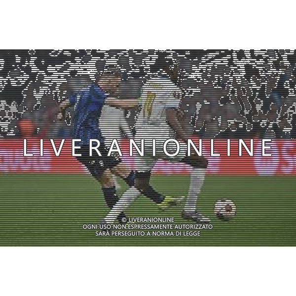 TVRG Olympique Marsiglia vs Atalanta nella foto Teun Koopmeiners (Atalanta) al tiro Marsiglia (FRA) 02-05-2024 Stadio Velodrome UEFA Europa League - semifinale gara di andata foto Roberto Garavaglia/Agenzia Aldo Liverani sas