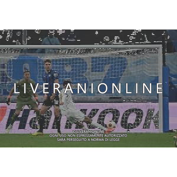 TVRG Olympique Marsiglia vs Atalanta nella foto Azzedine Ounahi (Olympique Marsiglia) occasione da gol il tiro colpisce l\'incrocio dei pali Marsiglia (FRA) 02-05-2024 Stadio Velodrome UEFA Europa League - semifinale gara di andata foto Roberto Garavaglia/Agenzia Aldo Liverani sas