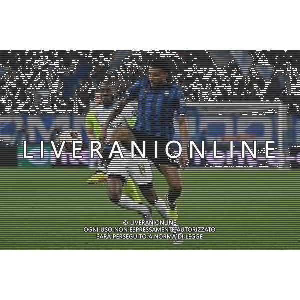 TVRG Olympique Marsiglia vs Atalanta nella foto Ederson Jose\' dos Santos (Atalanta) e dietro Geoffrey Kondogbia (Olympique Marsiglia) Marsiglia (FRA) 02-05-2024 Stadio Velodrome UEFA Europa League - semifinale gara di andata foto Roberto Garavaglia/Agenzia Aldo Liverani sas/ AGENZIA ALDO LIVERANI SAS