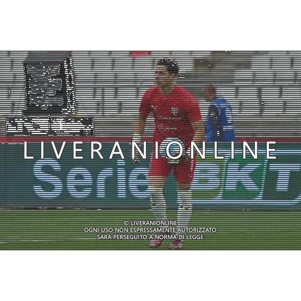 TVEM Leandro Chichizola of Parma Calcio during the Italian Serie B match SSC Bari vs Parma on May 01, 2024 at the San Nicola stadium in Bari, Italy. Photo by Emmanuele Mastrodonato/agenzia Aldo Liverani sas / AGENZIA ALDO LIVERANI SAS