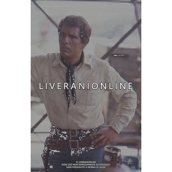DIAP-RETROSPETTIVA GIULIANO GEMMA ATTORE NELLA FOTO GIULIANO GEMMA SUL SET DEL FILM “TEX“ A ROMA NELL\'ANNO 1985 AG ALDO LIVERANI SAS 
