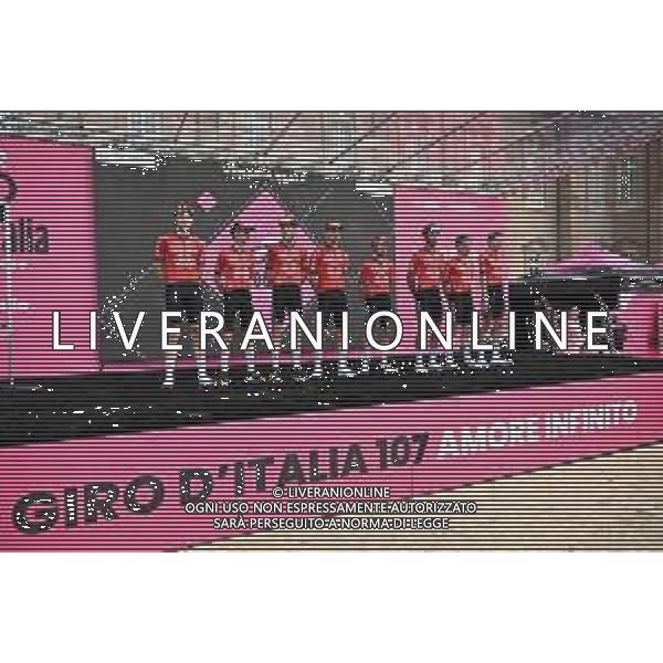 04-05-2024 Giro D\'italia; Tappa 01 Venaria Reale - Torino; 2024, Arkea - Beb Hotels; Venaria Reale; ©SIROTTI /AGENZIA ALDO LIVERANI SAS