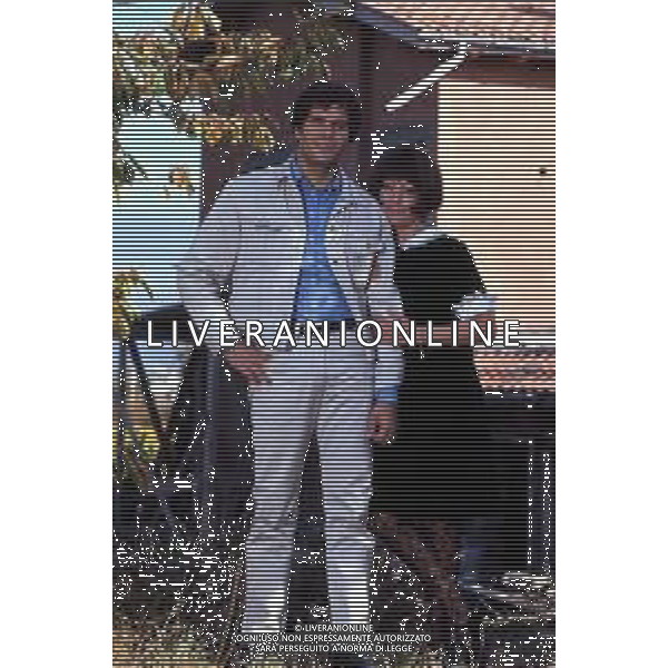 COL-RETROSPETTIVA GIULIANO GEMMA ATTORE NELLA FOTO GIULIANO GEMMA CON LA MOGLIE NATALIA ROBERTI A ROMA ANNI 70 AG ALDO LIVERANI SAS