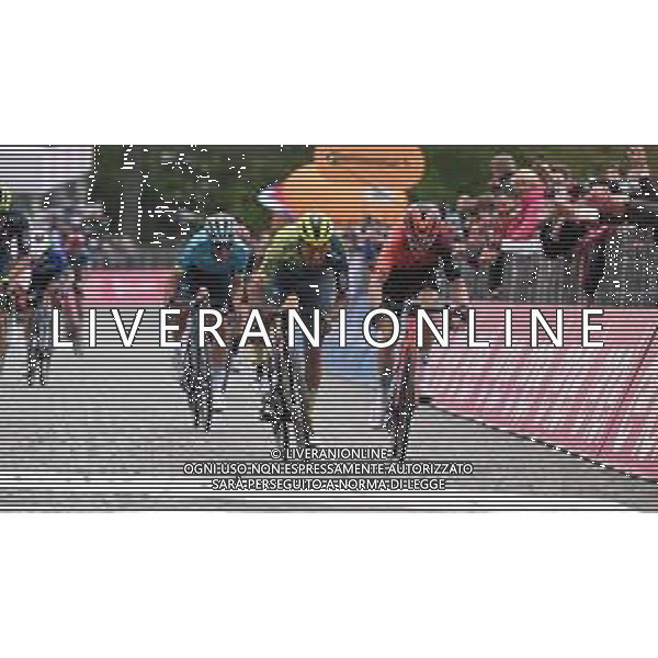 05-05-2024 Giro D\'italia; Tappa 02 San Francesco Al Campo - Oropa; 2024, Bora - Hansgrohe; 2024, Ineos Grenadiers; Martinez Poveda, Daniel Felipe; Geraint, Thomas; Oropa; ©SIROTTI / AGENZIA ALDO LIVERANI SAS