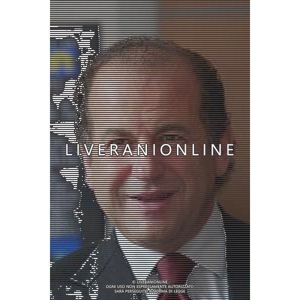 02-05-2005 MILANO INCONTRO CON LUCIANO ROSSI PRESIDENTE FEDERAZIONE TIRO A VOLO ALLA SEDE DELLA GAZZETTA DELLO SPORT NELLA FOTO LUCIANO ROSSI PRESIDENTE FEDERAZIONE TIRO A VOLO AG ALDO LIVERANI SAS