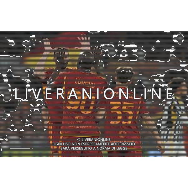 Roma vs Juventus - Campionato Serie A TIM - 35 giornata - Stadio Olimpico - Roma 05-05-2024 nella foto Esultanza dopo il gol di romelu Lukaku e bryan Cristante ©Federico Gaetano / AGENZIA ALDO LIVERANI SAS