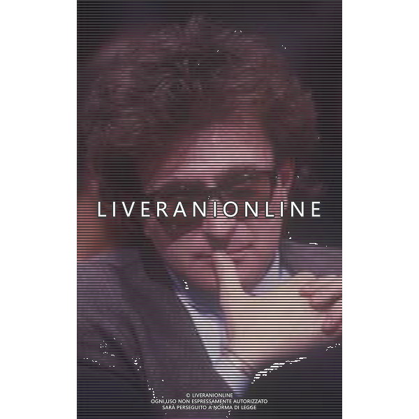 DIAP-RETROSPETTIVA RED RONNIE PSEUDONIMO GABRIELE ANSALONI-CRITICO MUSICALE GIORNATISTA PRESENTATORE TELEVISIVO E CONDUTTORE RADIOFONICO NELLA FOTO RED RONNIE  AG ALDO LIVERANI SAS 