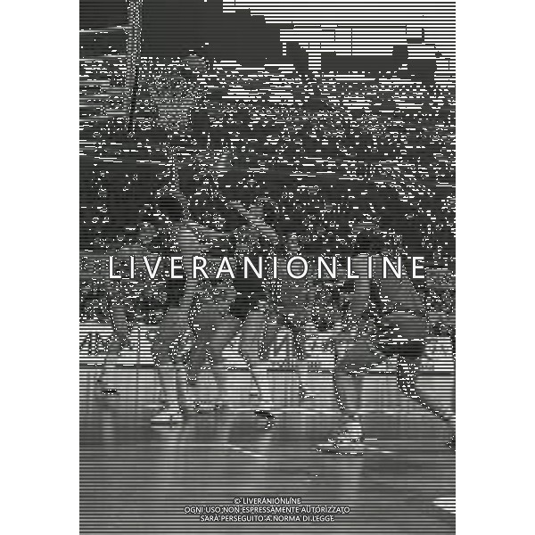 NEG-1983-1984 MILANO SIMAC MILANO-CIBONA ZAGABRIA COPPA CAMPIONI NELLA FOTO AZIONE DI GIOCO AG ALDO LIVERANI SAS