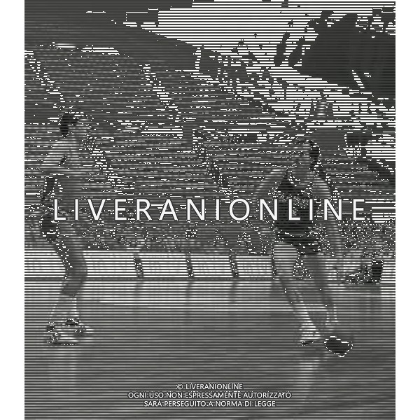 NEG-1983-1984 MILANO SIMAC MILANO-CIBONA ZAGABRIA COPPA CAMPIONI NELLA FOTO MIKE D\'ANTONI AG ALDO LIVERANI SAS