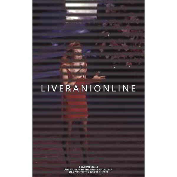 DIAP-RETROSPETTIVA UTE LEMPER CANTANTE NELLA FOTO UTE LEMPER A SANREMO NELL\'ANNO 1991 AG ALDO LIVERANI SAS  