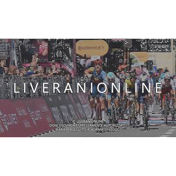 07-05-2024 Giro D\'italia; Tappa 04 Acqui Terme - Andora; 2024, Lidl - Trek; 2024, Alpecin - Deceuninck; 2024, Bahrain Victorious; Milan, Jonathan; Groves, Kaden; Bauhaus, Phil; Andora; ©SIROTTI/AGENZIA ALDO LIVERANI SAS