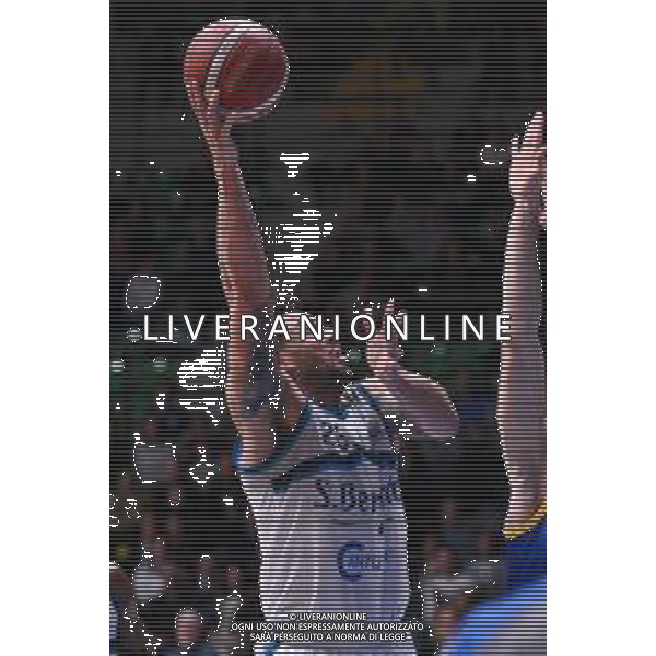 TVRG Cantu\' vs Cividale nella foto Christian Burns (Cantu\') Acqua San Bernardo Cantu\' vs UEB Gesteco Cividale Desio (MB) 07-05-2024 PalaFitLine Campionato Serie A2 - gara 2 quarti di finale Tabellone Oro foto Roberto Garavaglia/Agenzia Aldo Liverani sas