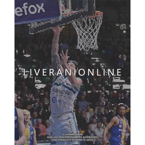 TVRG Cantu\' vs Cividale nella foto Christian Burns (Cantu\') Acqua San Bernardo Cantu\' vs UEB Gesteco Cividale Desio (MB) 07-05-2024 PalaFitLine Campionato Serie A2 - gara 2 quarti di finale Tabellone Oro foto Roberto Garavaglia/Agenzia Aldo Liverani sas