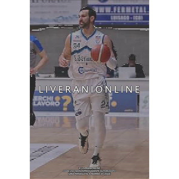 TVRG Cantu\' vs Cividale nella foto Riccardo Moraschini (Cantu\') Acqua San Bernardo Cantu\' vs UEB Gesteco Cividale Desio (MB) 07-05-2024 PalaFitLine Campionato Serie A2 - gara 2 quarti di finale Tabellone Oro foto Roberto Garavaglia/Agenzia Aldo Liverani sas