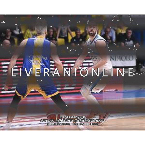 TVRG Cantu\' vs Cividale nella foto Lorenzo Bucarelli (Cantu\') Acqua San Bernardo Cantu\' vs UEB Gesteco Cividale Desio (MB) 07-05-2024 PalaFitLine Campionato Serie A2 - gara 2 quarti di finale Tabellone Oro foto Roberto Garavaglia/Agenzia Aldo Liverani sas