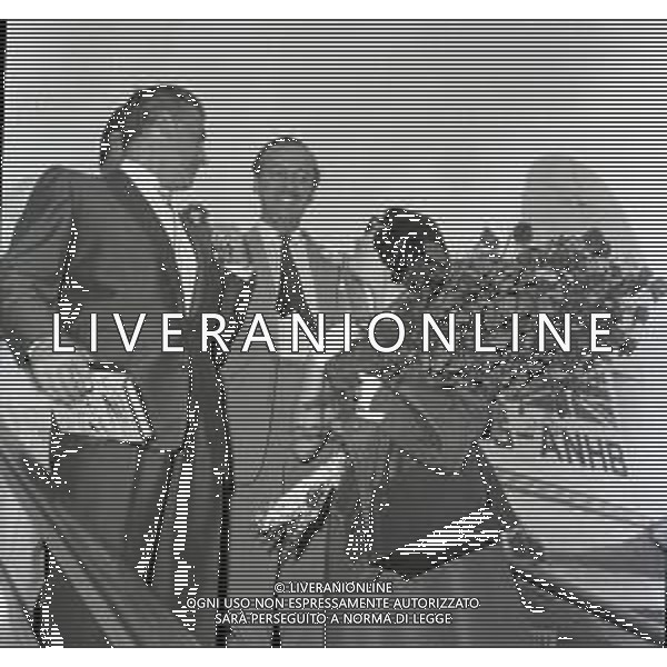 NEG-RETROSPETTIVA DAVID NIVEN ATTORE NELLA FOTO DAVID NIVEN A ROMA NELL\'ANNO 1957 FOTO SANDRO VESPASIANI-AG ALDO LIVERANI SAS