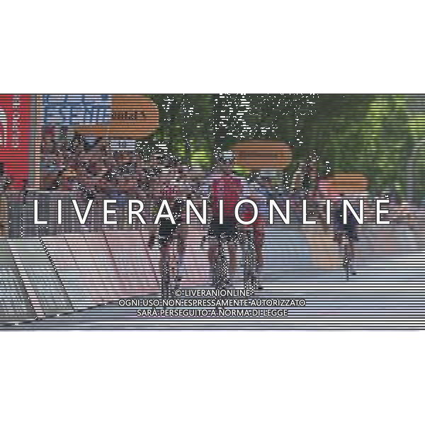 08-05-2024 Giro D\'italia; Tappa 05 Genova - Lucca; 2024, Cofidis; 2024, Ef Education - Easypost; Thomas, Benjamin; Valgreen Andersen, Michael; Lucca; ©SIROTTI/AGENZIA ALDO LIVERANI SAS