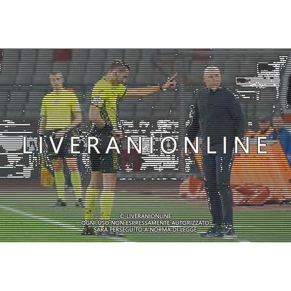 TVEM the referee Andrea Colombo of Como and coach Rolando Maran of Brescia Calcio during the Italian Serie BKT match between SSC Bari vs Brescia Calcio on 10 May 2024 at the San Nicola stadium in Bari, Italy. Photo by Emmanuele Mastrodonato/ag. Aldo Liverani sas/ AGENZIA ALDO LIVERANI SAS