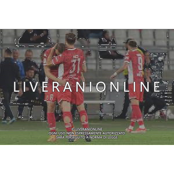 TVEM Valerio Di Cesare of SSC Bari celebrates after scoring a goal with Giacomo Ricci of SSC Bari during the Italian Serie BKT match between SSC Bari vs Brescia Calcio on 10 May 2024 at the San Nicola stadium in Bari, Italy. Photo by Emmanuele Mastrodonato/ag. Aldo Liverani sas/ AGENZIA ALDO LIVERANI SAS