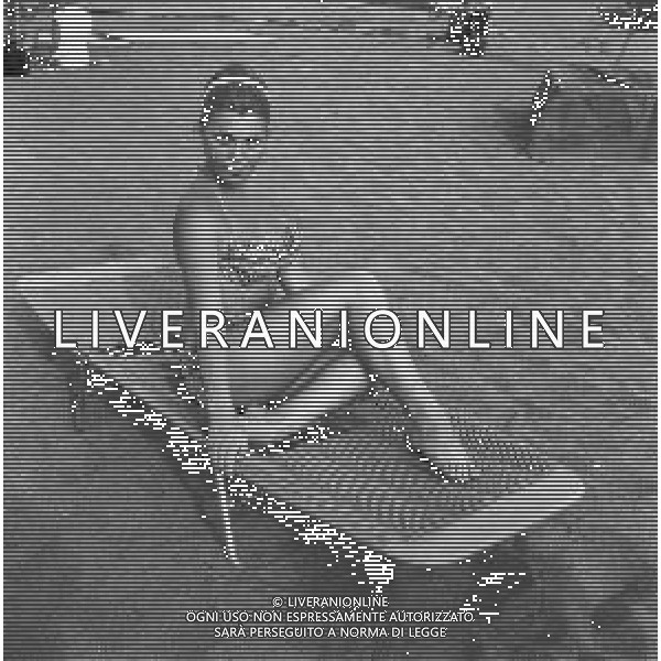 NEG-RETROSPETTIVA VALERIA FABRIZI ATTRICE NELLA FOTO VALERIA FABRIZI A OSTIA NELL\'ANNO 1958 FOTO SANDRO VESPASIANI-AG ALDO LIVERANI SAS