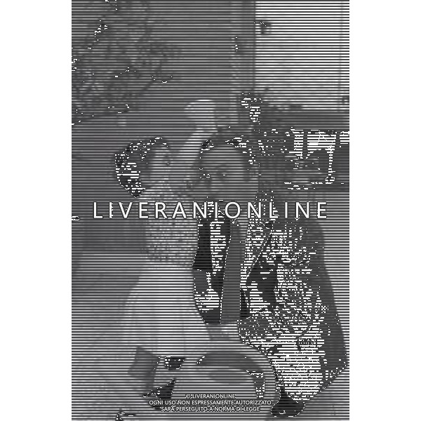 NEG-RETROSPETTIVA VALERIA FABRIZI ATTRICE NELLA FOTO TATA GIACOBINI CON LA FIGLIA A ROMA NELL\'ANNO 1968 AG ALDO LIVERANI SAS