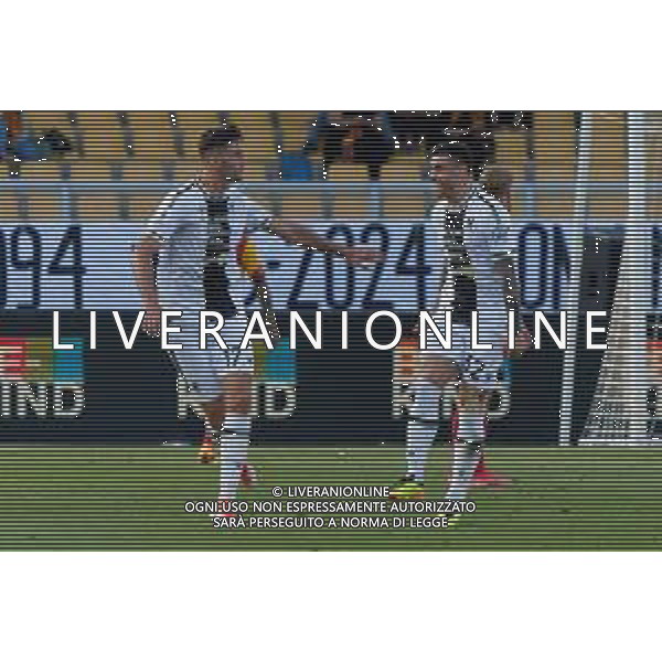 TVEM Lorenzo Lucca of Udinese Calcio celebrates after scoring a goal with Martín Payero of Udinese Calcio during the Italian soccer Serie A match US Lecce vs Udinese on May 13, 2024 at Via del Mare Stadium in Lecce, Italy. Photo Emmanuele Mastrodonato/agenzia Liverani/AGENZIA ALDO LIVERANI SAS