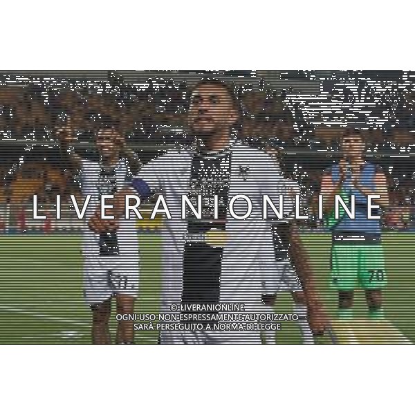 TVEM Roberto Pereyra of Udinese Calcio celebrates the victory during the Italian soccer Serie A match US Lecce vs Udinese on May 13, 2024 at Via del Mare Stadium in Lecce, Italy. Photo Emmanuele Mastrodonato/agenzia Liverani/AGENZIA ALDO LIVERANI SAS