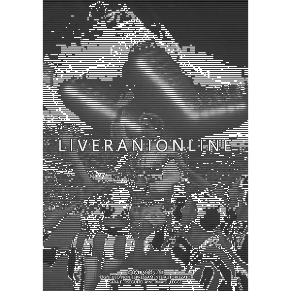 NEG-19-05-1992 MILANO- PARTITA AMICHEVOLE MILAN-BRASILE CON L\'ADDIO AL CALCIO DI CARLO ANCELOTTI NELLA FOTO CARLO ANCELOTTI AG ALDO LIVERANI SAS
