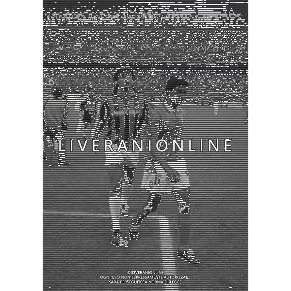 NEG-19-05-1992 MILANO- PARTITA AMICHEVOLE MILAN-BRASILE CON L\'ADDIO AL CALCIO DI CARLO ANCELOTTI NELLA FOTO RUUD GULLIT AG ALDO LIVERANI SAS