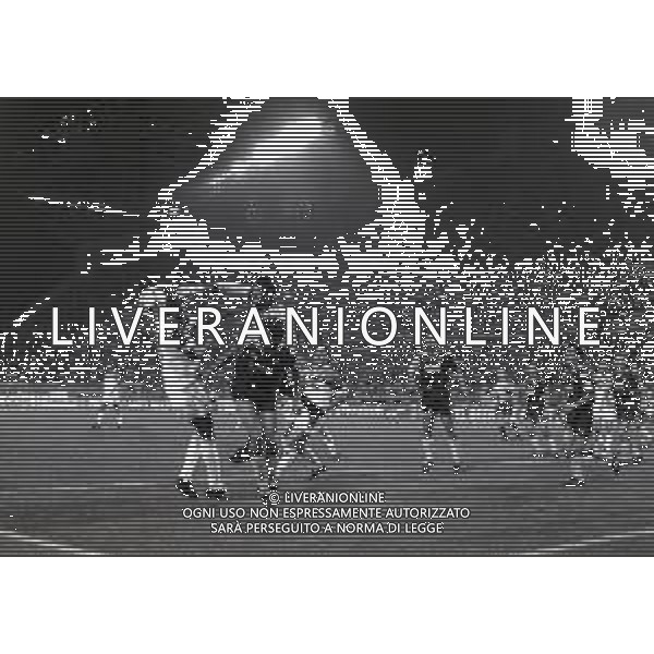 NEG-02-11-1994 TRIESTE-CHAMPIONS LEAGUE MILAN AEK ATENE 2-1 NELLA FOTO PARATA ELIAS ATMATSIDIS AG ALDO LIVERANI SAS
