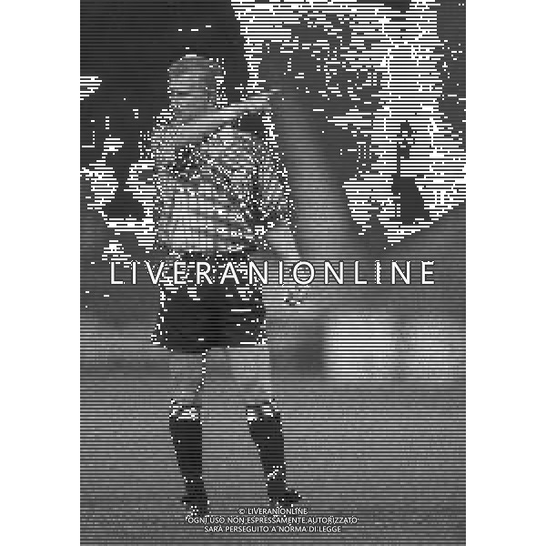 NEG-02-11-1994 TRIESTE-CHAMPIONS LEAGUE MILAN AEK ATENE 2-1 NELLA FOTO ARBITRO ZHUK AG ALDO LIVERANI SAS