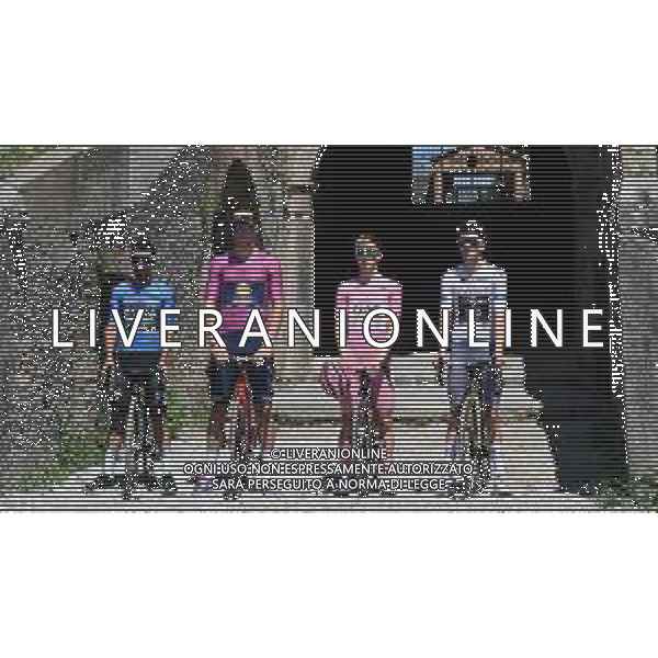 14-05-2024 Giro D\'italia; Tappa 10 Pompei - Bocca Della Selva; 2024, Uae Team Emirates; 2024, Lidl - Trek; 2024, Bora - Hansgrohe; 2024, Visma - Lease A Bike; Pogacar, Tadej; Milan, Jonathan; Martinez Poveda, Daniel Felipe; Uijtdebroeks, Cian; Pompei; ©SIROTTI / AGENZIA ALDO LIVERANI SAS