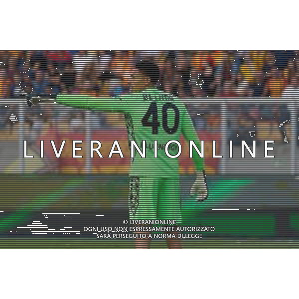 TVEM Maduka Okoye of Udinese Calcio during the Italian soccer Serie A match US Lecce vs Udinese on May 13, 2024 at Via del Mare Stadium in Lecce, Italy. Photo Emmanuele Mastrodonato/agenzia Liverani/ AGENZIA ALDO LIVERANI SAS
