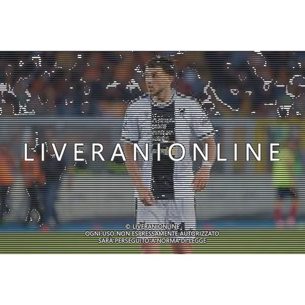 TVEM Lazar Samardzic of Udinese Calcio during the Italian soccer Serie A match US Lecce vs Udinese on May 13, 2024 at Via del Mare Stadium in Lecce, Italy. Photo Emmanuele Mastrodonato/agenzia Liverani/ AGENZIA ALDO LIVERANI SAS