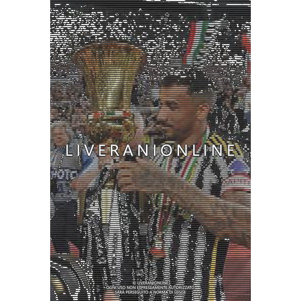 Atalanta vs Juventus - Coppa Italia Freccia Rossa - Finale - Stadio Olimpico - Roma 15-05-2024 nella foto Danilo con la coppa foto federico gaetano-ag aldo liverani sas