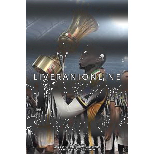 Atalanta vs Juventus - Coppa Italia Freccia Rossa - Finale - Stadio Olimpico - Roma 15-05-2024 nella foto Timothy Weah con la coppa foto federico gaetano-ag aldo liverani sas