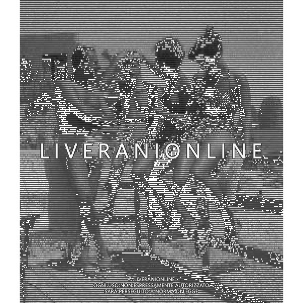 NEG-RETROSPETTIVA ANTONIO DE CURTIS IN ARTE TOTO\' NELLA FOTO ANTONIO DE CURTIS IN ARTE TOTO\' A CAPRI NELL\'ANNO 1950 FOTO SANDRO VESPASIANI-AG ALDO LIVERANI SAS