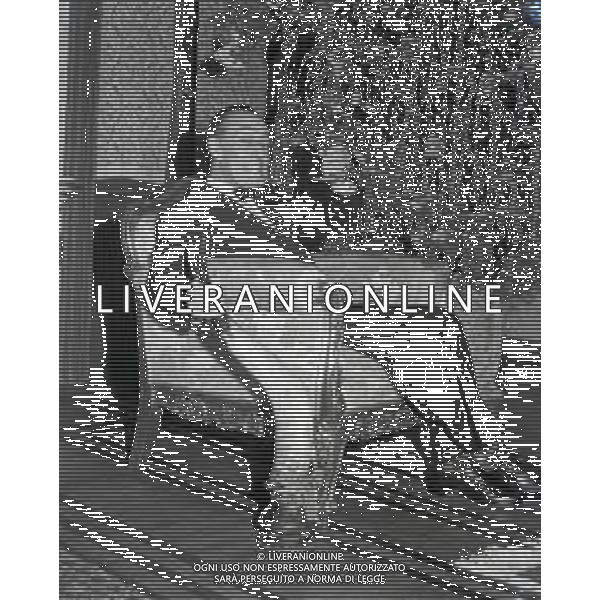 NEG-RETROSPETTIVA ANTONIO DE CURTIS IN ARTE TOTO\' NELLA FOTO ANTONIO DE CURTIS IN ARTE TOTO\' A ROMANELL\'ANNO 1950 FOTO SANDRO VESPASIANI-AG ALDO LIVERANI SAS