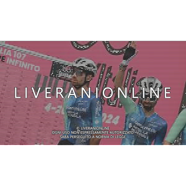 17-05-2024 Giro D\'italia; Tappa 13 Riccione - Cento; 2024, Decathlon - Ag2r La Mondiale; Paret Peintre, Aurelien; Paret Peintre, Valentin; Riccione; ©SIROTTI / AGENZIA ALDO LIVERANI SAS