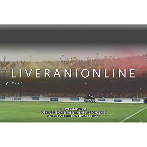 TVEM Supporters of US Lecce during the Italian soccer Serie A match US Lecce vs Atalanta on May 18, 2024 at Via del Mare Stadium in Lecce, Italy. Photo Emmanuele Mastrodonato/agenzia Liverani / AGENZIA ALDO LIVERANI SAS