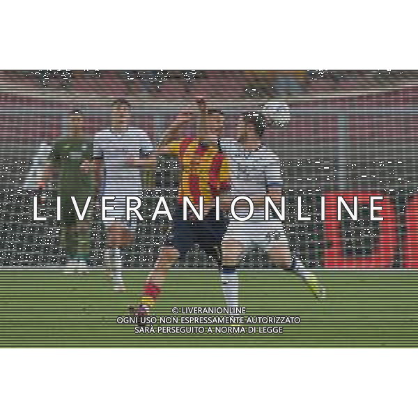 TVEM Lorenzo Venuti of US Lecce in action against Aleksey Miranchuk of Atalanta during the Italian soccer Serie A match US Lecce vs Atalanta on May 18, 2024 at Via del Mare Stadium in Lecce, Italy. Photo Emmanuele Mastrodonato/agenzia Liverani / AGENZIA ALDO LIVERANI SAS