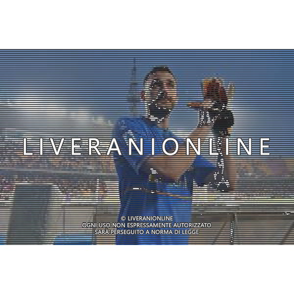 TVEM Wladimiro Falcone of US Lecce applauds fans during the Italian soccer Serie A match US Lecce vs Atalanta on May 18, 2024 at Via del Mare Stadium in Lecce, Italy. Photo Emmanuele Mastrodonato/agenzia Liverani / AGENZIA ALDO LIVERANI SAS
