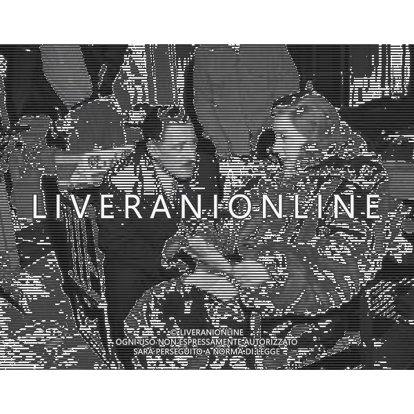 NEG-RETROSPETTIVA ANTONIO DE CURTIS IN ARTE TOTO\' NELLA FOTO ANTONIO DE CURTIS IN ARTE TOTO\' CON ALICIA POURDON E ORSON WELLS A ROMA ANNI 1950-1960 AG ALDO LIVERANI SAS