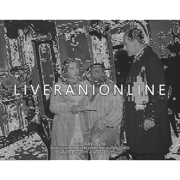 NEG-RETROSPETTIVA ANTONIO DE CURTIS IN ARTE TOTO\' NELLA FOTO ANTONIO DE CURTIS IN ARTE TOTO\' CON ALICIA POURDON E ORSON WELLS A ROMA ANNI 1950-1960 AG ALDO LIVERANI SAS